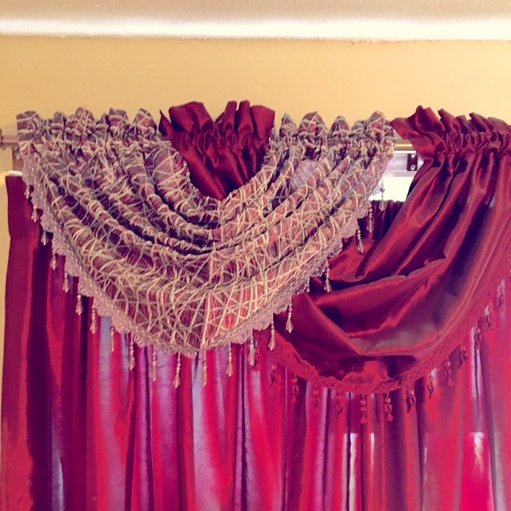 Burgandy panel curtains 4-four panels & Three Balloon Curtains
